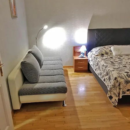 Apartment Comfort *